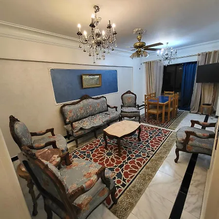 Ferienwohnung شقه فى ميامى بالاسكندريه مطله على البحر Alexandria Exterior foto