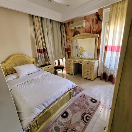 Ferienwohnung شقه فى ميامى بالاسكندريه مطله على البحر Alexandria Exterior foto