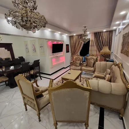 Ferienwohnung شقه فى ميامى بالاسكندريه مطله على البحر Alexandria Exterior foto