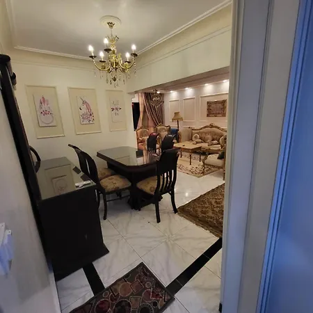 Ferienwohnung شقه فى ميامى بالاسكندريه مطله على البحر Alexandria Exterior foto