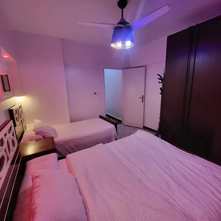 Ferienwohnung شقه فى ميامى بالاسكندريه مطله على البحر Alexandria Exterior foto