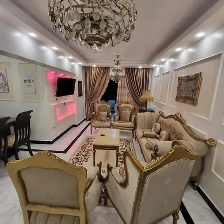 Ferienwohnung شقه فى ميامى بالاسكندريه مطله على البحر Alexandria Exterior foto