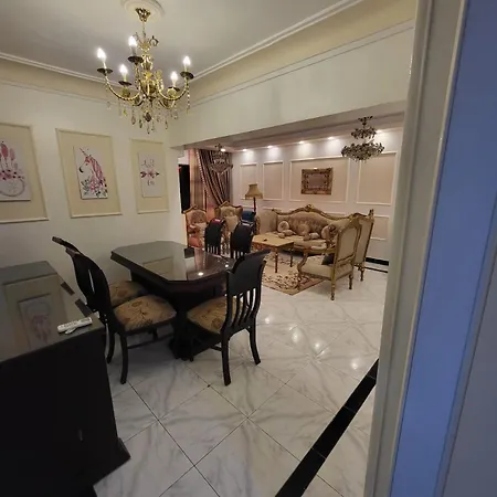 Ferienwohnung شقه فى ميامى بالاسكندريه مطله على البحر Alexandria Exterior foto