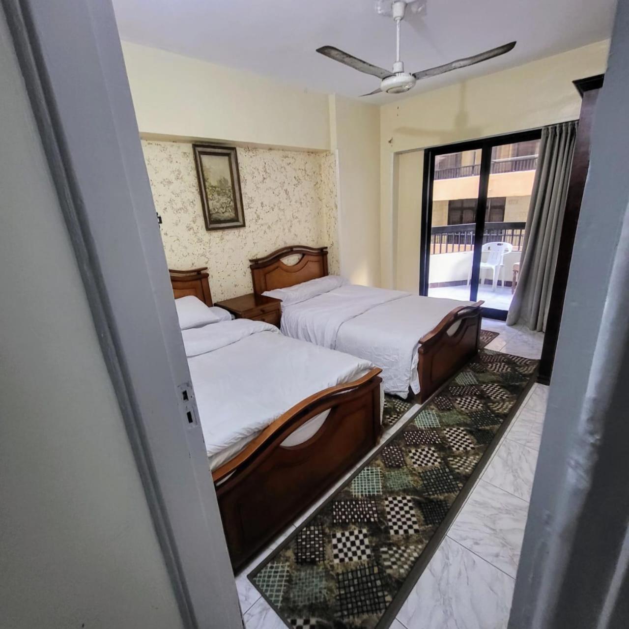 Appartement شقه فى ميامى بالاسكندريه مطله على البحر *