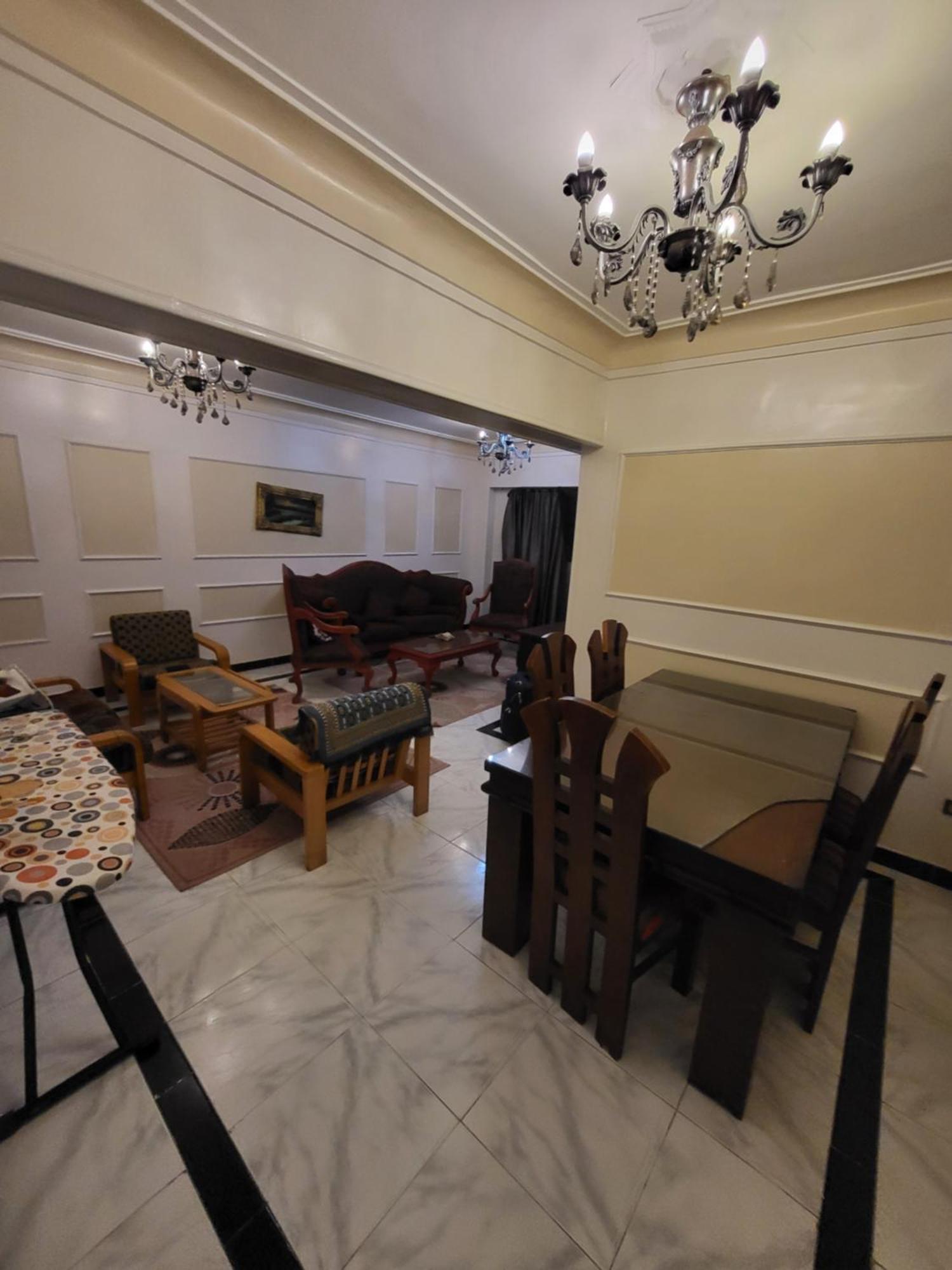 شقه فى ميامى بالاسكندريه مطله على البحر Appartement Alexandrie