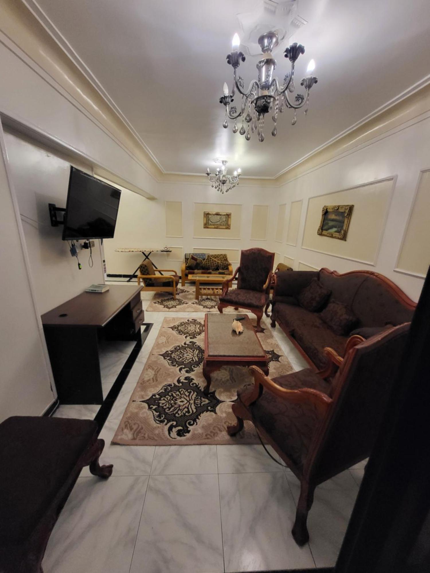 Appartement شقه فى ميامى بالاسكندريه مطله على البحر *